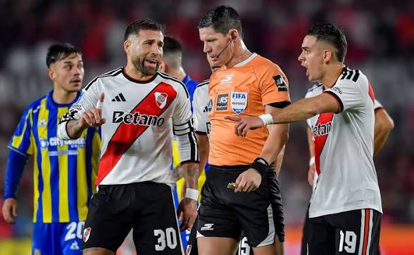 River continúa en crisis: perdió con Rosario Central y acumula cinco derrotas seguidas